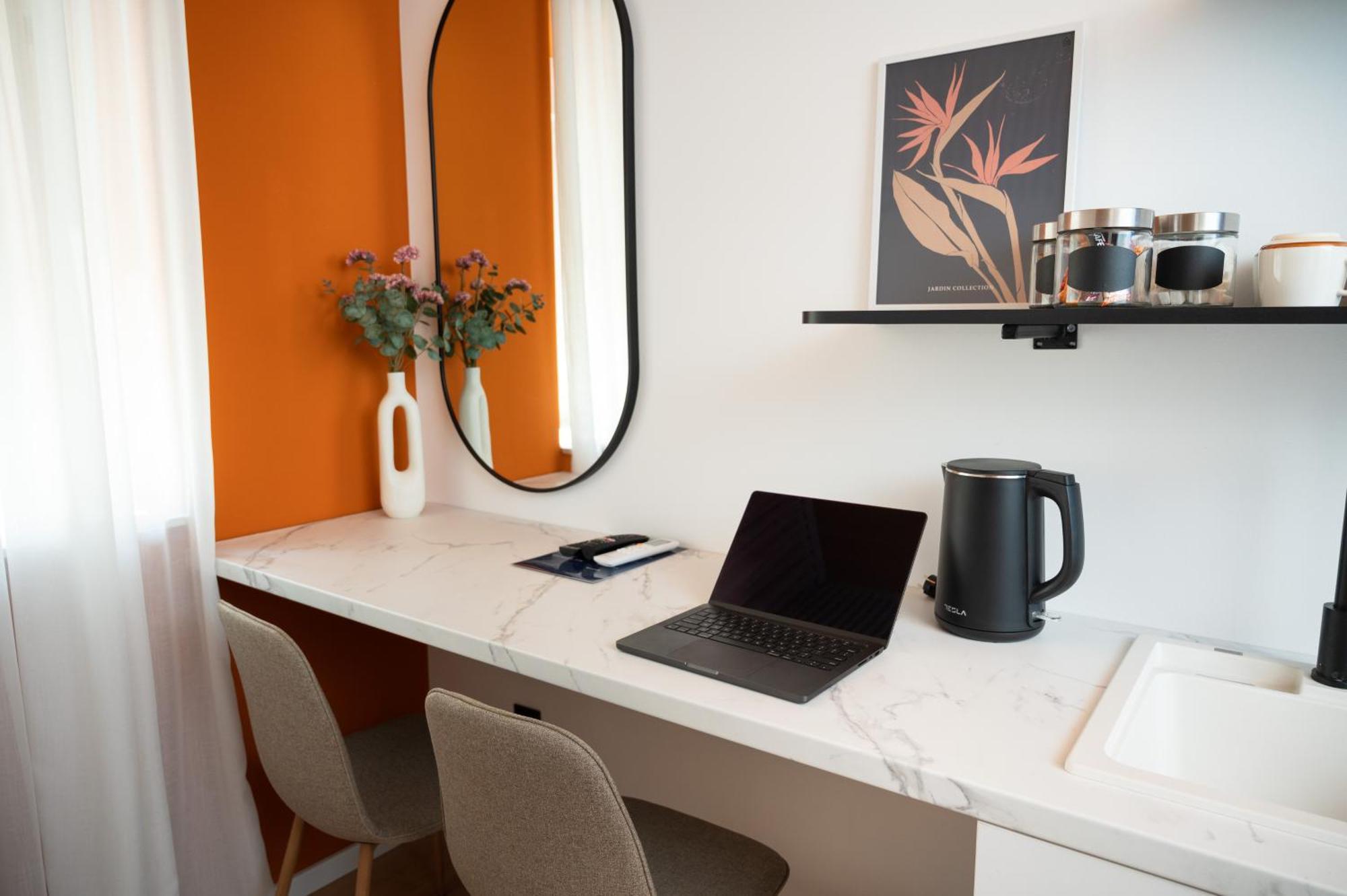 Regent Blue Apartments - Free Private Parking Mostar Buitenkant foto