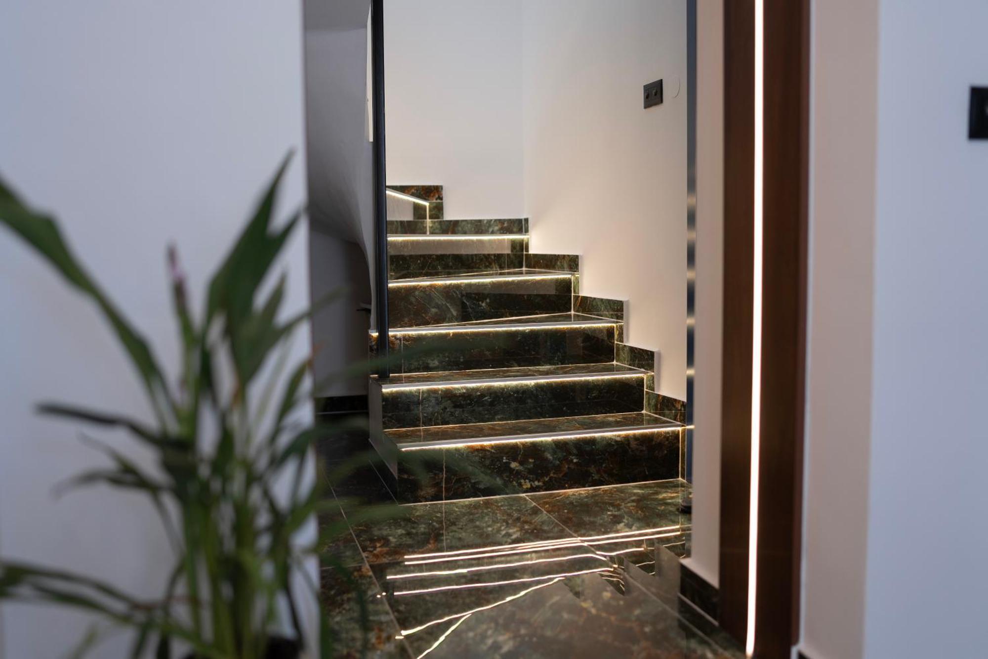 Regent Blue Apartments - Free Private Parking Mostar Buitenkant foto